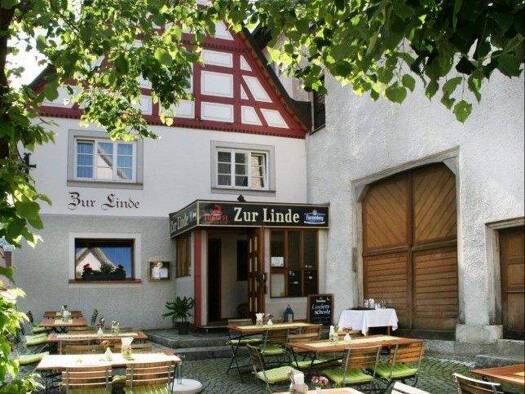 Restaurant zur Miete 980 € Bergstraße 16 Mühlheim 78570