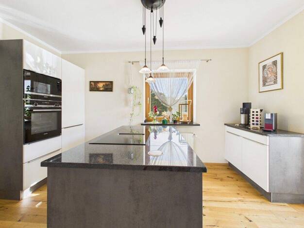 Einfamilienhaus zum Kauf 699.500 € 7 Zimmer 190 m² 806 m² Grundstück Velden am Wörther See / Kantnig 9220