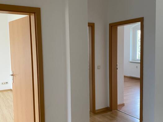 Wohnung zur Miete 330 € 3 Zimmer 64 m² 1. Geschoss frei ab sofort Teichstraße 5 Döbeln Döbeln 04720