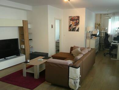 Wohnung zur Miete 750 € 2 Zimmer 59 m² 4 Geschosse frei ab 01.09.2025 Gugelstraße 145 Gugelstraße Nürnberg 90459
