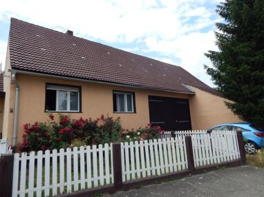 Einfamilienhaus zum Kauf 84.500 € 3 Zimmer 66,7 m² 1.768 m² Grundstück frei ab sofort Akazienweg 7 Doberlug-Kirchhain Doberlug-Kirchhain 03253