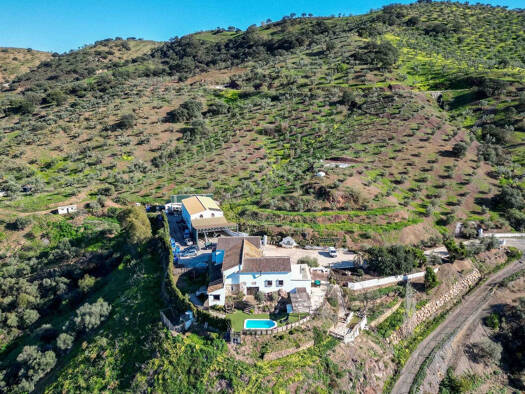 Einfamilienhaus zum Kauf 2.310.000 € 1.200 m² 124.166 m² Grundstück Casabermeja 29160