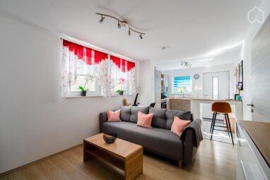 Wohnung zur Miete Wohnen auf Zeit 990 € 2 Zimmer 36 m² frei ab 01.02.2025 Querstraße Klein-Karben Karben 61184