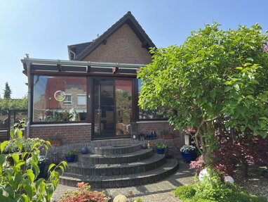 Mehrfamilienhaus zum Kauf provisionsfrei 685.000 € 9 Zimmer 225 m² 723 m² Grundstück Uerdingen - Markt Krefeld 47829