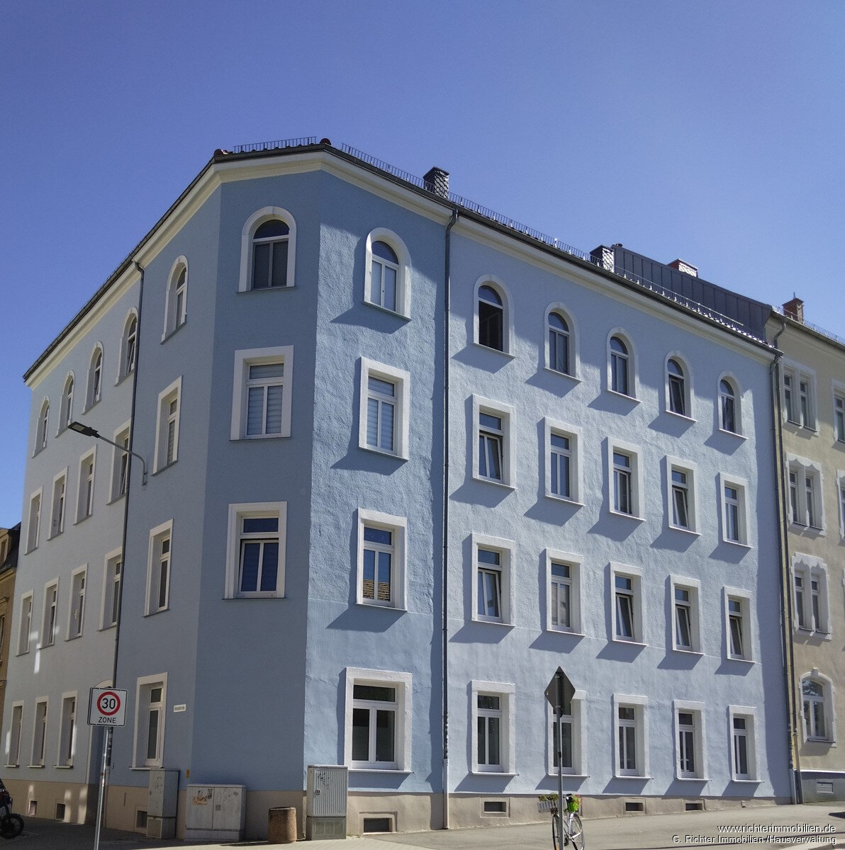 Wohnung zur Miete 400 € 2 Zimmer 64 m²<br/>Wohnfläche 1.<br/>Geschoss 01.11.2024<br/>Verfügbarkeit Humboldtstraße 2 Bahnhofsvorstadt Freiberg 09599