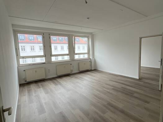Studio zur Miete 860 € 3 Zimmer 80 m² 3. Geschoss Herforder Straße 5-7 Innenstadt Bielefeld 33602