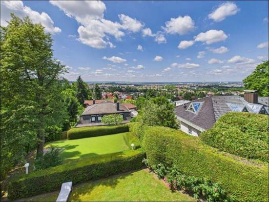 Einfamilienhaus zum Kauf 1.890.000 € 8 Zimmer 318 m² 1.342 m² Grundstück Innenstadt Aschaffenburg 63739