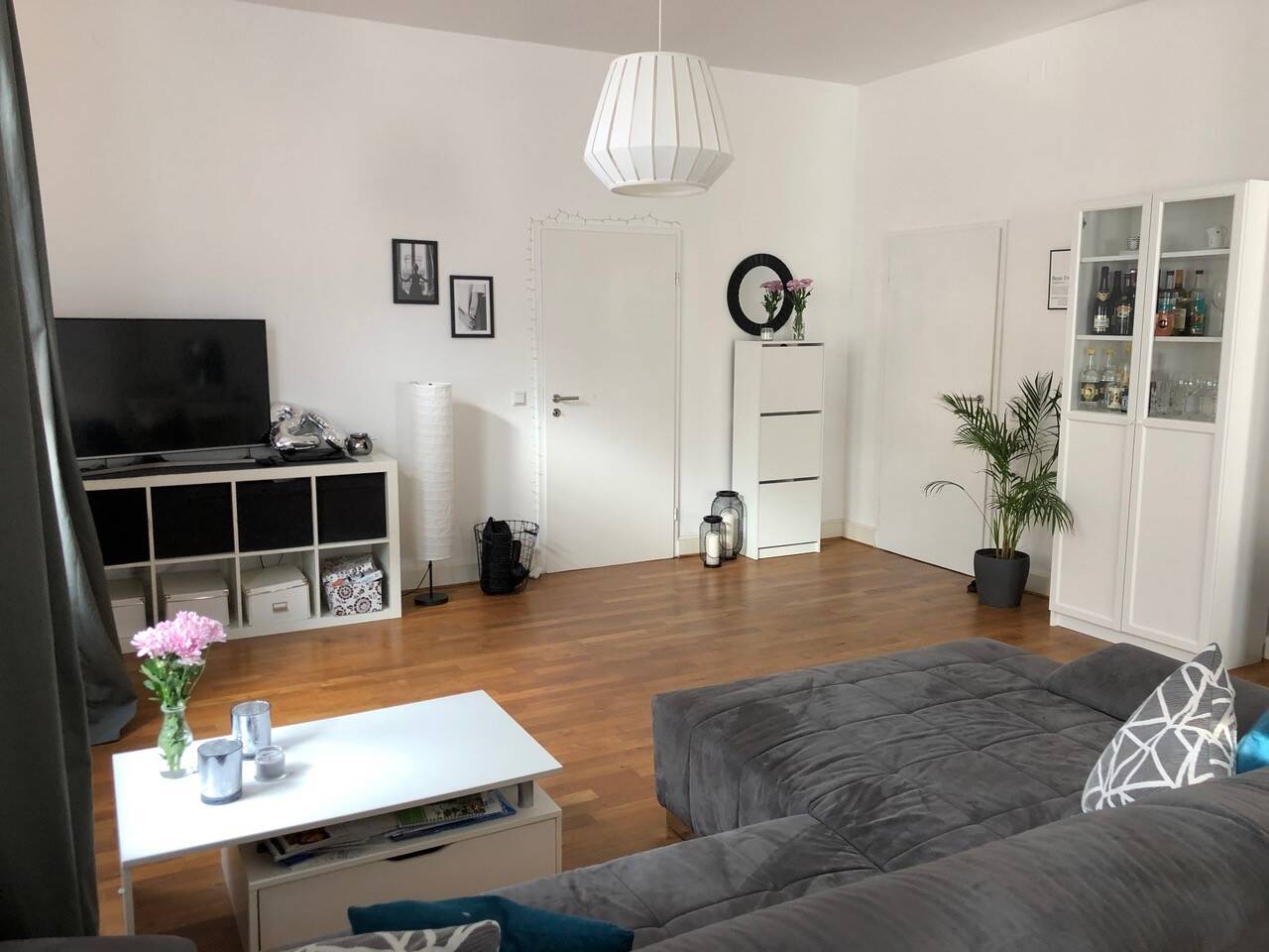 Schöne Altbauwohnung zentral am Nauvieserplatz