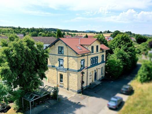 Mehrfamilienhaus zum Kauf 439.000 € 8 Zimmer 205 m² 1.116 m² Grundstück Engstlatt Balingen 72336
