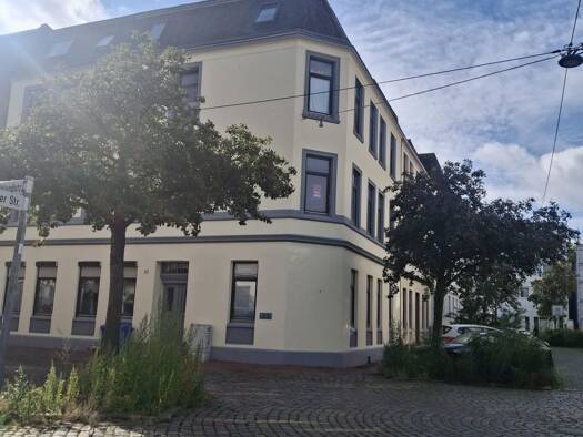 Wohnung zur Miete 350 € 2 Zimmer 53 m² Lehe Lehe 27576