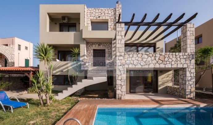 Villa zum Kauf 750.000 € 5 Zimmer 300 m²<br/>Wohnfläche 560 m²<br/>Grundstück Chania 73100