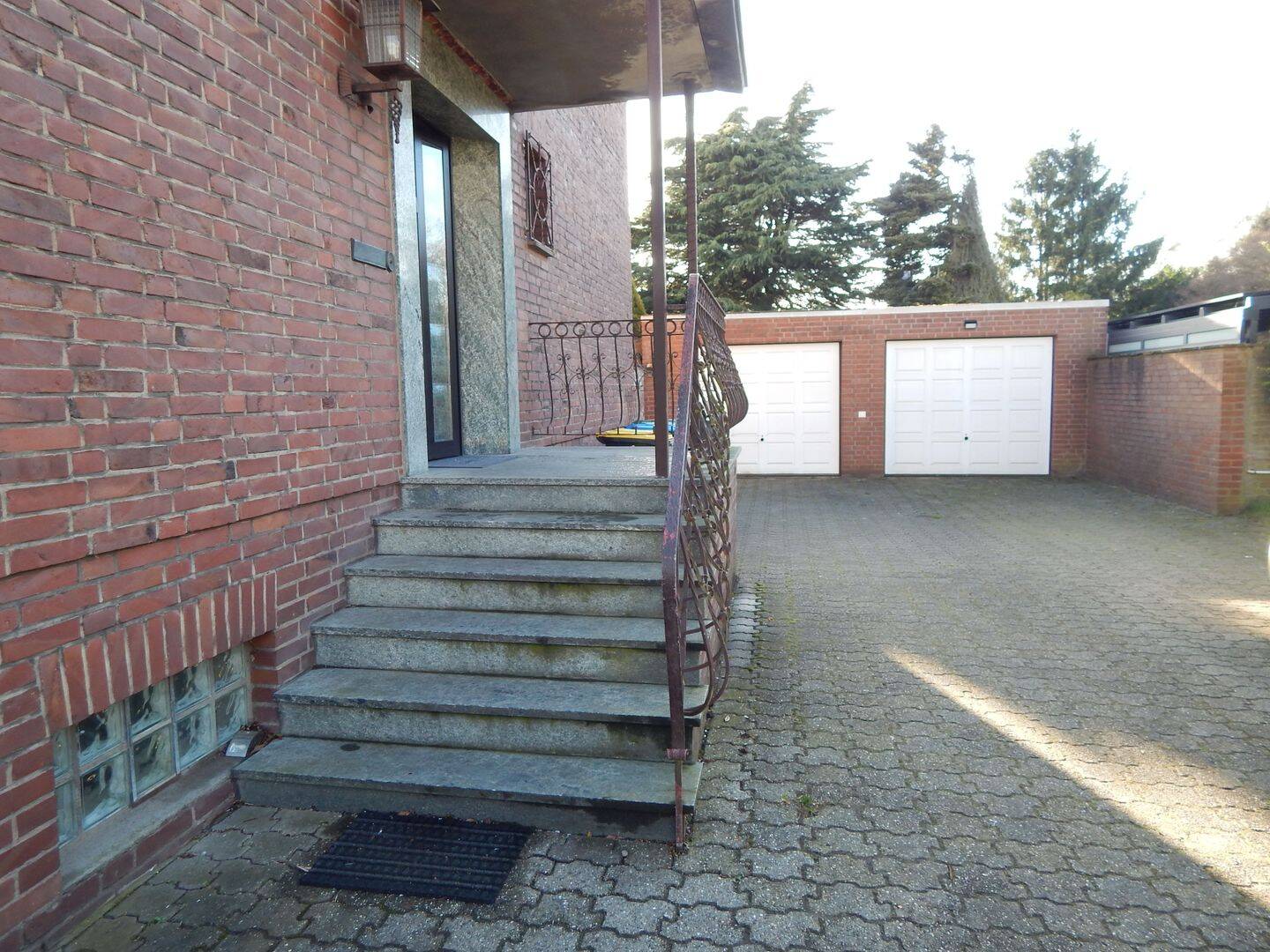 Immobilie in Kamp-Lintfort - Direkt am Pappelsee - Wohnung mit Studio (ca. 25 m² Nutzfläche) Garten, Garage und Stellplatz - Bild 3