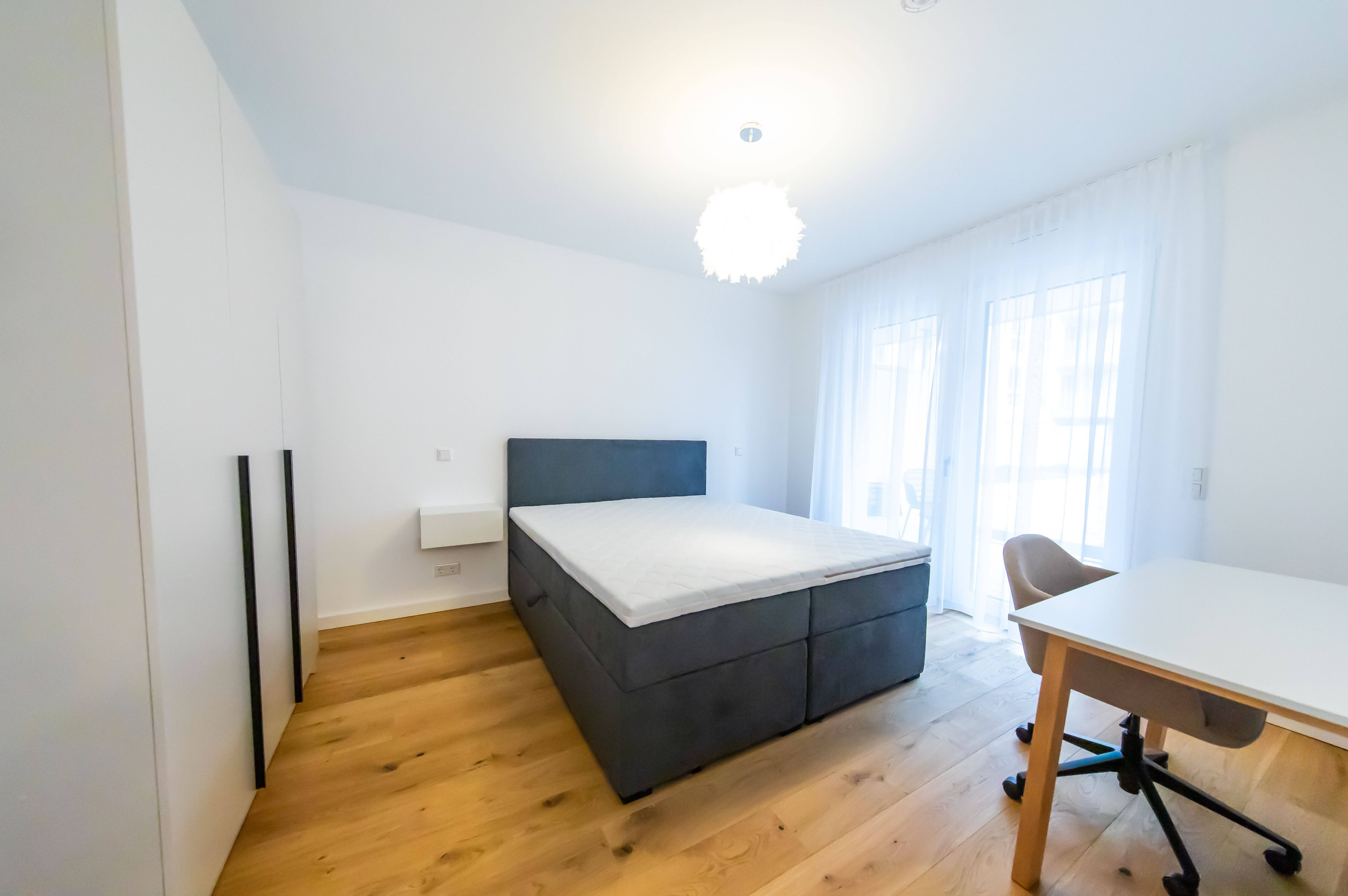 Property thumbnail 6