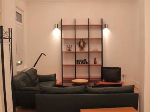 Wohnung zur Miete 700 € 3,5 Zimmer 100 m² frei ab sofort Louisenstraße 151, Gonzenheim Bad Homburg vor der Höhe 61348