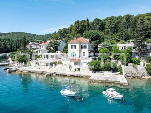 Wohnung zum Kauf 5 Zimmer 141 m² Korcula