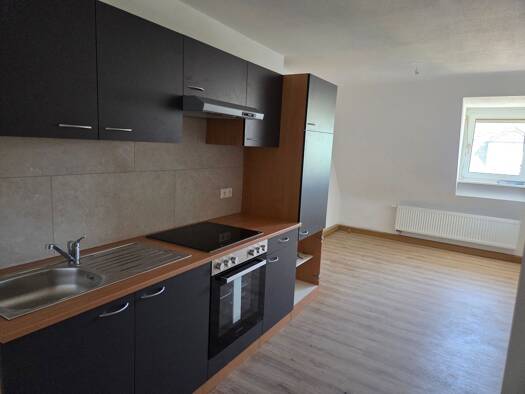 Wohnung zur Miete 750 € 2,5 Zimmer 55 m² Geschoss 3/4 frei ab 01.10.2026 Nikolausstraße 2 Trier-Süd Trier 54290