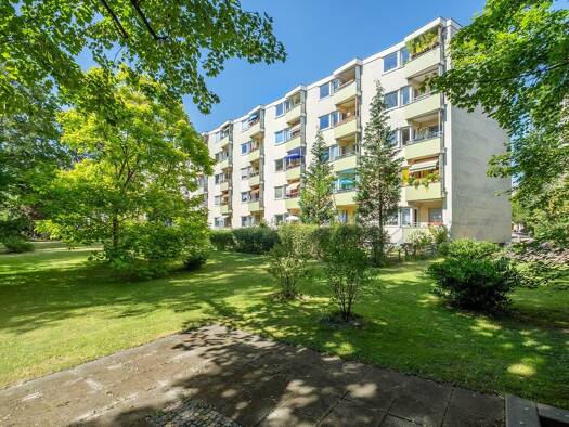 Wohnung zum Kauf 296.000 € 2,5 Zimmer 62 m² 3. Geschoss Wedding Berlin 13351