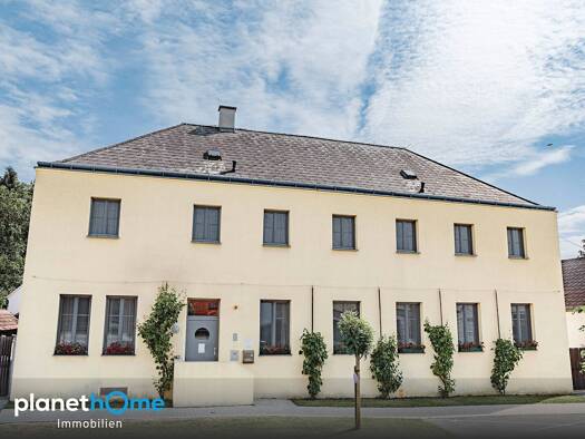 Haus zum Kauf 2.200.000 € 18 Zimmer 2.564 m² Grundstück Dörfl 7453