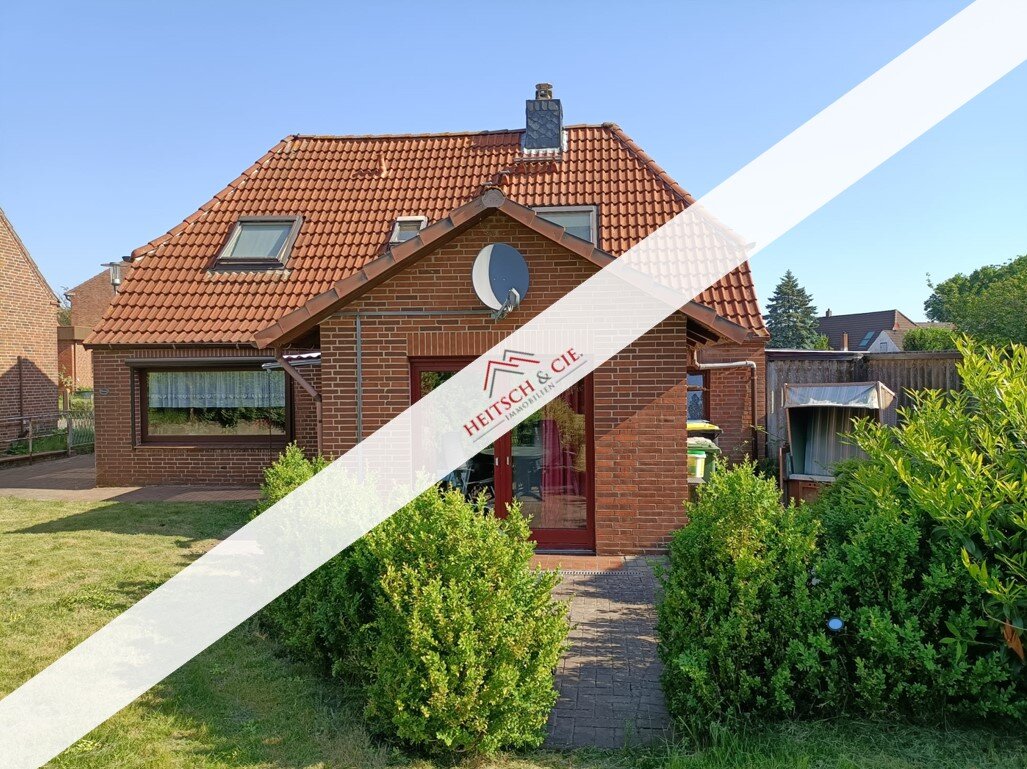 Einfamilienhaus zum Kauf 199.000 € 4 Zimmer 105 m²<br/>Wohnfläche 835 m²<br/>Grundstück Meldorf 25704