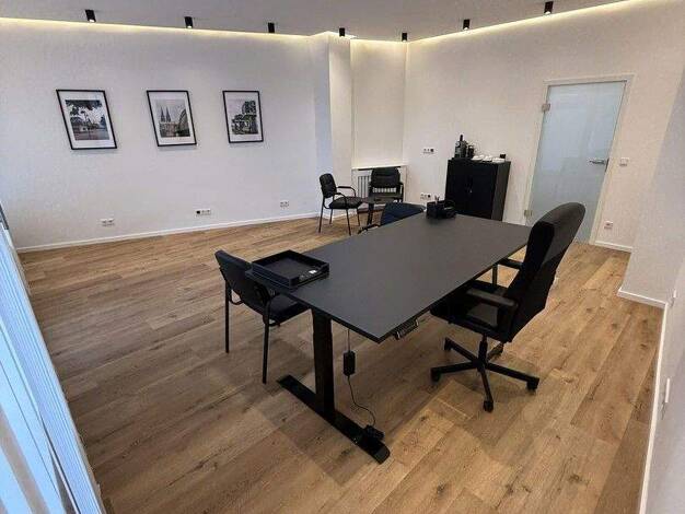 Laden zur Miete provisionsfrei 1.250 € 42 m² Verkaufsfläche Rösrather Straße Rath/Heumar Köln 51107