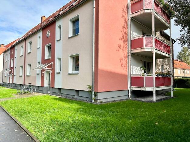 Wohnung zur Miete 479 € 2 Zimmer 42,7 m² frei ab 31.10.2026 Servatiusstraße 22 Huckarde Huckarde 44369
