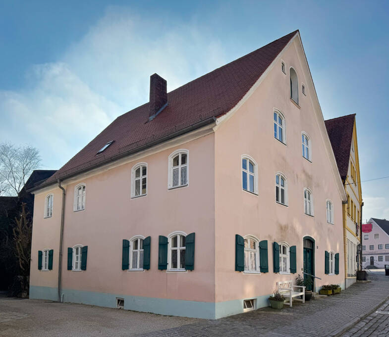 Einfamilienhaus zum Kauf 349.000 € 11 Zimmer 254 m² 297 m² Grundstück Marktplatz 14 Greding Greding 91171
