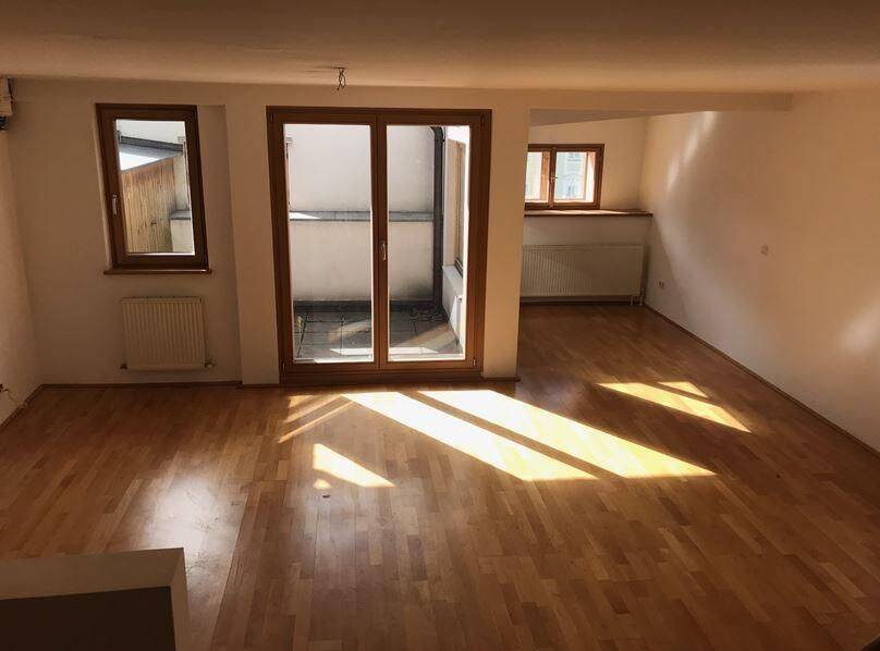 Wohnung – Linz, Rathausviertel, Innere Stadt - Mehr