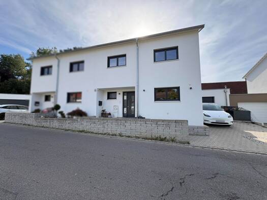 Doppelhaushälfte zum Kauf 619.000 € 4 Zimmer 125,2 m² 242 m² Grundstück Baustetten Laupheim 88471
