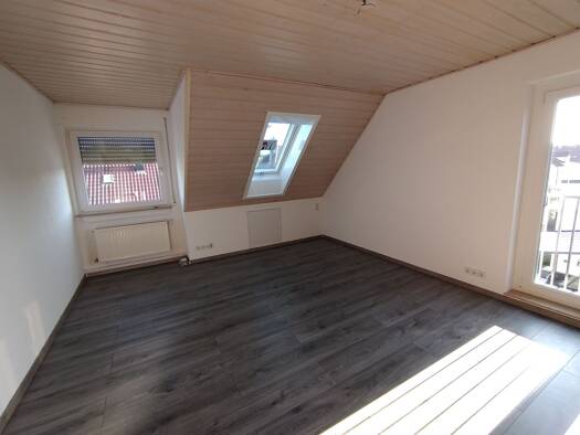 Wohnung zur Miete 850 € 3 Zimmer 72 m² Geschoss 2/3 frei ab sofort Ebersbach Ebersbach an der Fils 73061