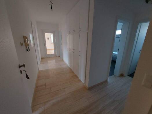 Wohnung zur Miete 1.050 € 3 Zimmer 108 m² Dittelbrunn 97456