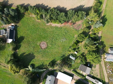 Grundstück zum Kauf provisionsfrei 4.478 m² Grundstück Niederranschütz Großweitzschen 04720