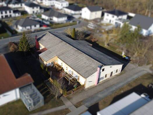 Sonstiges zum Kauf 250.000 € 2.027 m² Grundstück Neugröba Riesa 01587