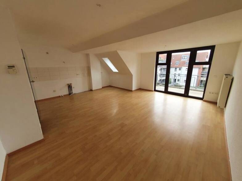 Wohnung zur Miete 597 € 2 Zimmer 67,9 m² Dachgeschoss frei ab 30.05.2025 Vom-Rath-Str. 25 Neu-Elfgen Grevenbroich 41515