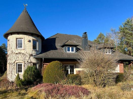 Einfamilienhaus zum Kauf 998.000 € 7 Zimmer 300 m² 3.742 m² Grundstück Bürmoos 5111