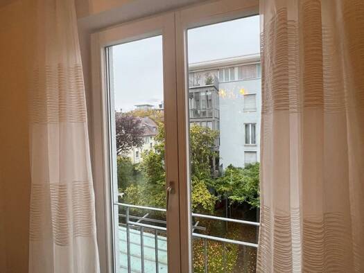 Studio zur Miete 900 € 1,5 Zimmer 48 m² 2. Geschoss frei ab 01.05.2026 Ost Stuttgart 70190