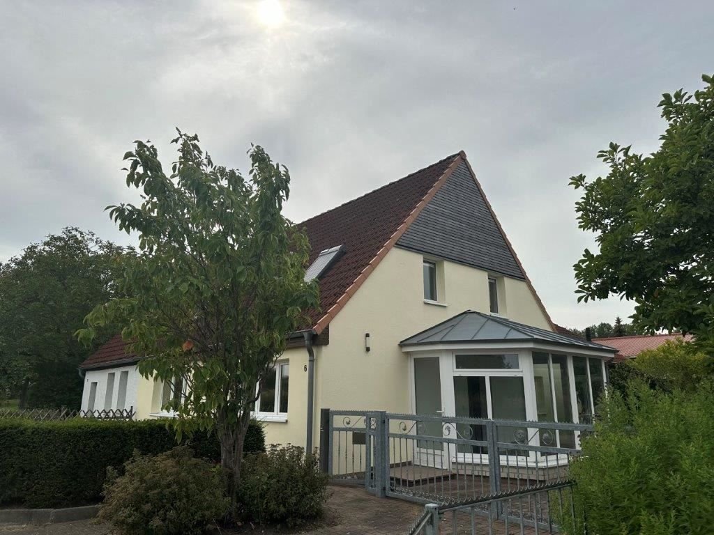 Einfamilienhaus zur Miete 1.400 € 4 Zimmer 150 m²<br/>Wohnfläche 1.450 m²<br/>Grundstück ab sofort<br/>Verfügbarkeit Toitenwinkel Rostock 18147