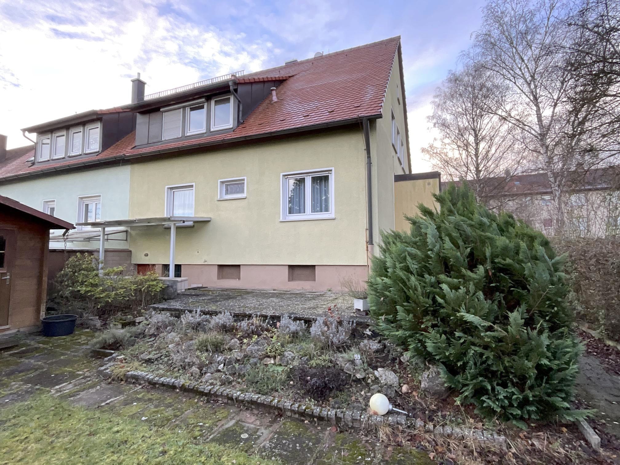 Doppelhaushälfte zum Kauf 420.000 € 6 Zimmer 130 m²<br/>Wohnfläche 683 m²<br/>Grundstück Vogelherd Schwabach 91126