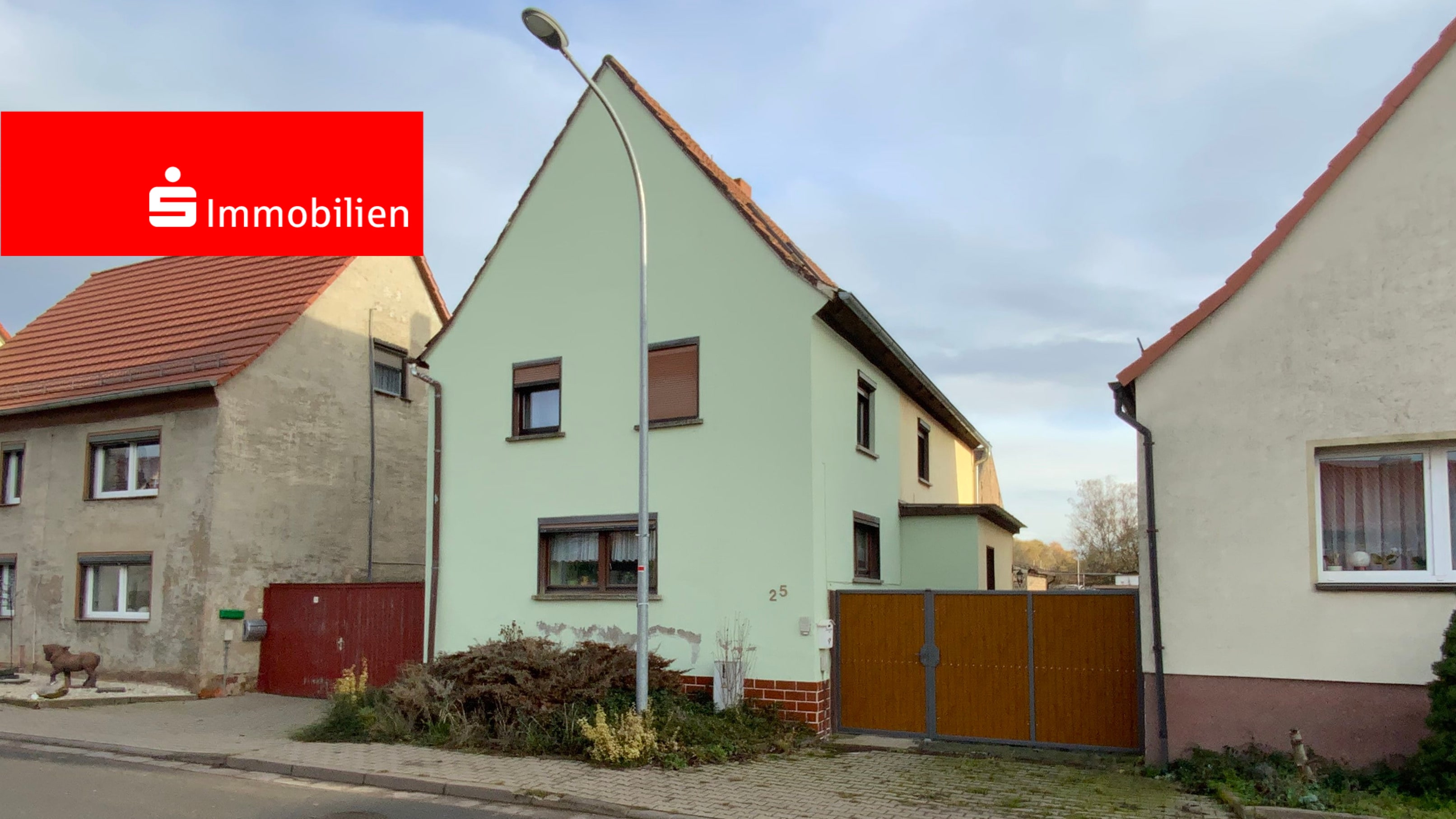 Einfamilienhaus zum Kauf provisionsfrei 69.000 € 6 Zimmer 140 m²<br/>Wohnfläche 672 m²<br/>Grundstück Schönewerda Roßleben-Wiehe 06571