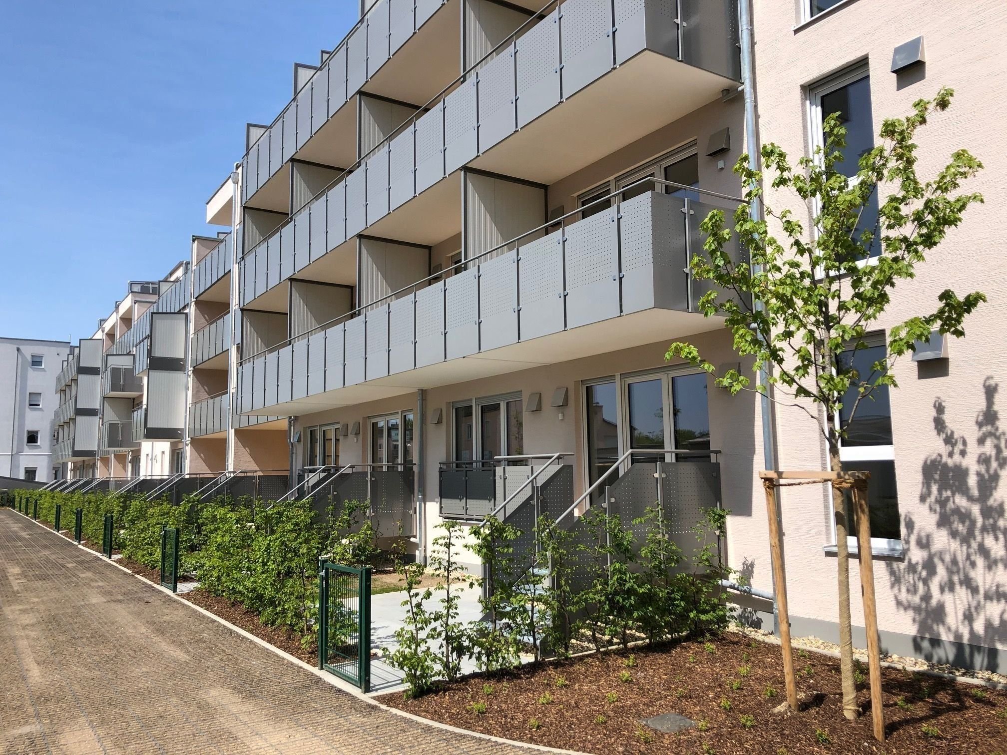 Wohnung zum Kauf 192.000 € 1 Zimmer 33 m²<br/>Wohnfläche ab sofort<br/>Verfügbarkeit Tillystraße Burgunderstraße - Napoleonstein Regensburg 93053