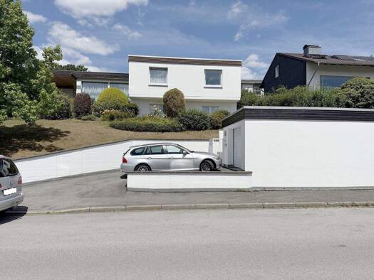 Bungalow zum Kauf 495.000 € 6 Zimmer 170 m² 1.006 m² Grundstück frei ab 01.02.2026 Altenvoerde Ennepetal 58256