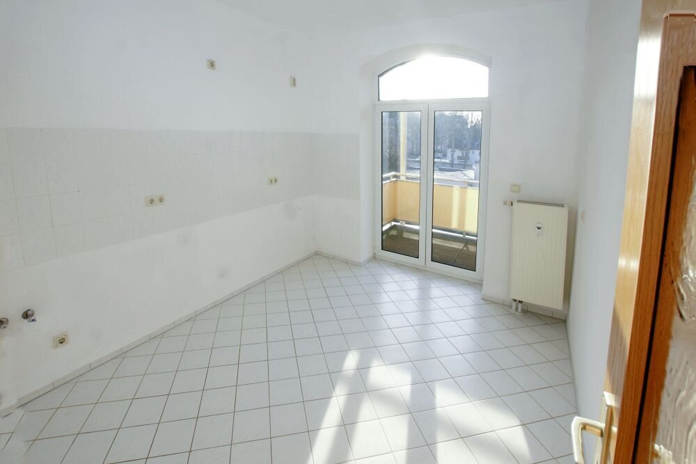 Wohnung zur Miete 374 € 3 Zimmer 71,3 m²<br/>Wohnfläche 2.<br/>Geschoss Antonstraße 45 Neundorfer Vorstadt Plauen 08523