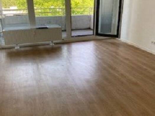 Wohnung zur Miete 290 € 3 Zimmer 77 m² 3. Geschoss frei ab 01.11.2025 Kolberger Straße 63 Siegen 57072