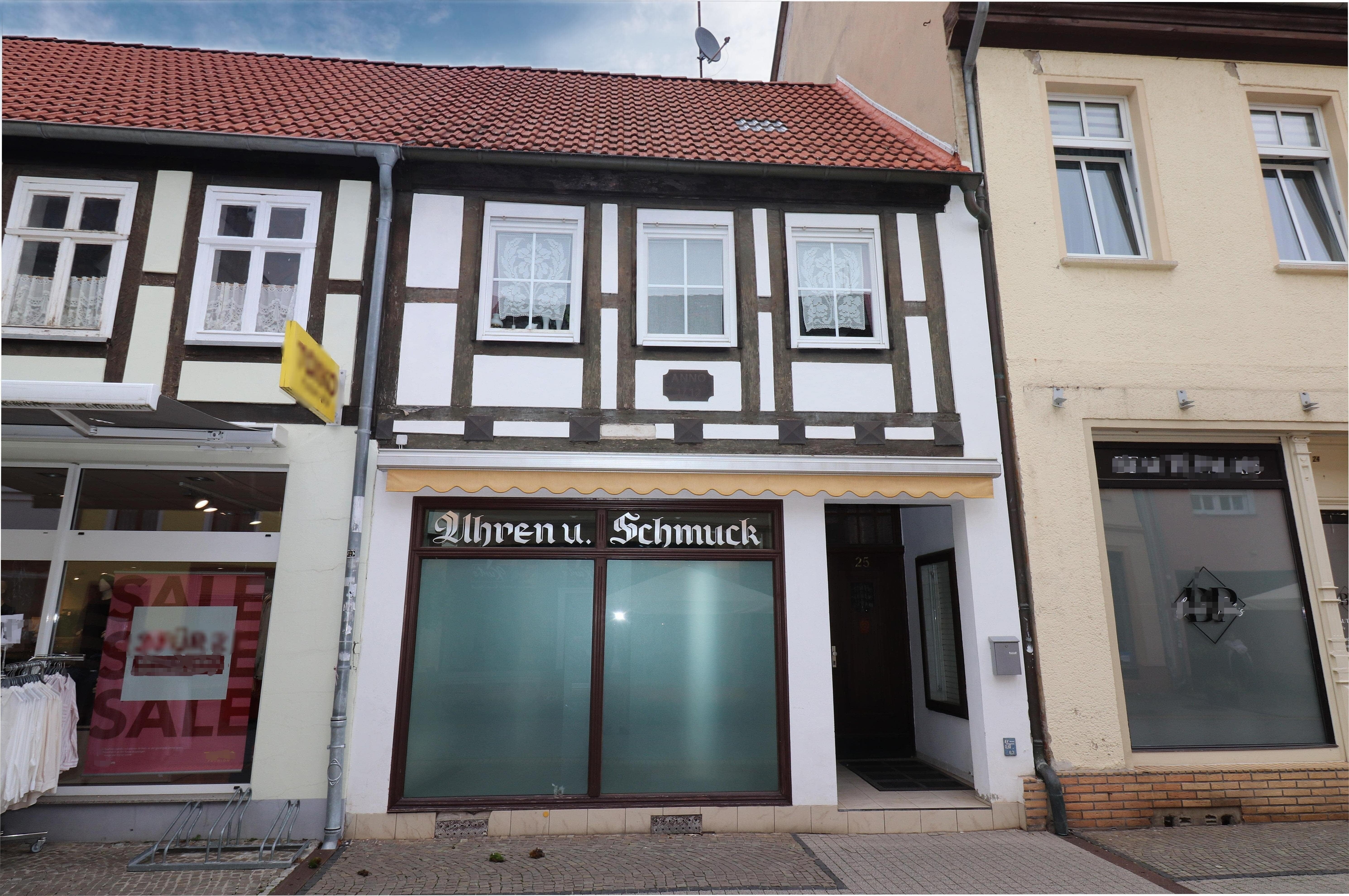 Bürogebäude zum Kauf 125.000 € 3 Zimmer Burg Burg 39288