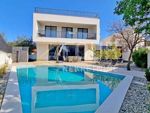 Haus zum Kauf 900.000 € 8 Zimmer 406 m² Smrika, Kraljevica Kraljevica
