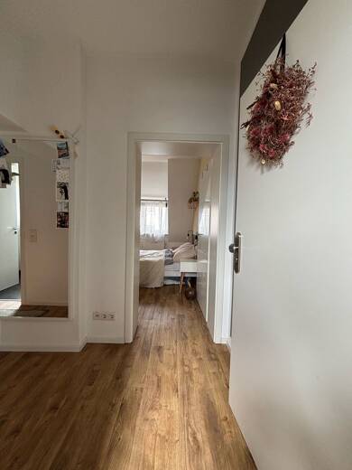 Wohnung zur Miete 680 € 2,5 Zimmer 52 m² Geschoss 2/2 Dreikönigenviertel Neuss 41464