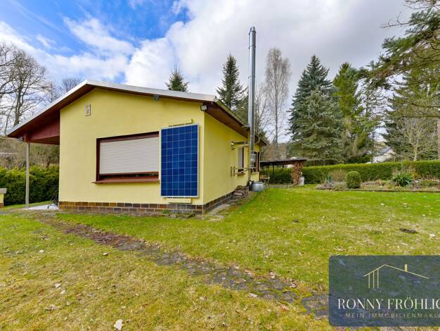 Haus zum Kauf 35.000 € 3 Zimmer 40 m² 400 m² Grundstück Burkhardtsdorf 09235