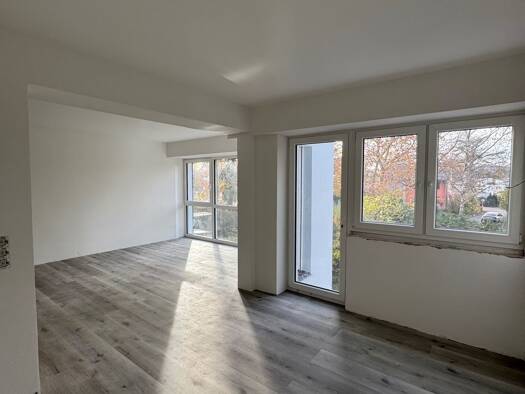 Wohnung zur Miete 1.300 € 3 Zimmer 87 m² 3 Geschosse frei ab sofort Heiligkreuz Trier 54295