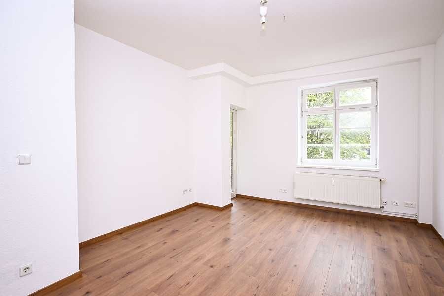 Wohnung zum Kauf 180.000 € 2 Zimmer 61,4 m²<br/>Wohnfläche 1.<br/>Geschoss List Hannover-List 30655