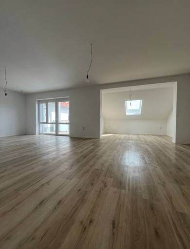 Loft zur Miete 1.182 € 3 Zimmer 107 m² Geschoss 2/3 frei ab 01.10.2025 Steinweg 44 Kirchheim Kirchheim 99334