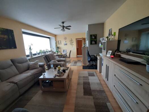 Wohnung zur Miete 400 € 3 Zimmer 68 m² EG frei ab sofort Neuensorg Marktleugast 95352